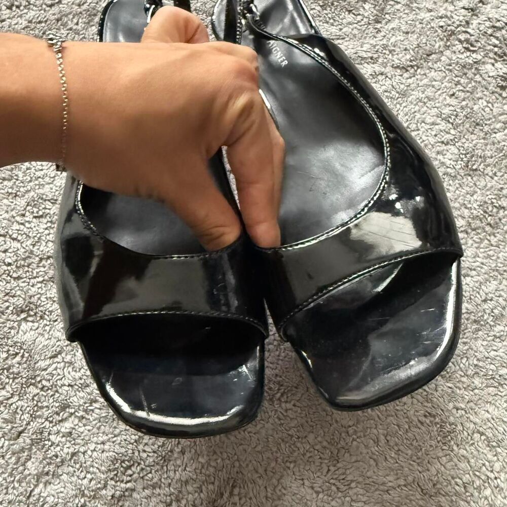 Etienne Aigner Black slingback heels - Picture 4 of 8